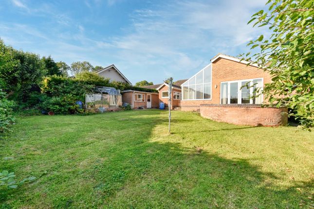 5, Hillcrest Gardens, Nottingham photo 2