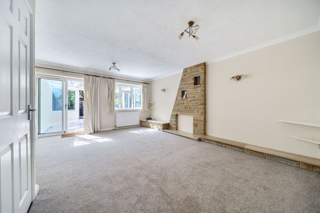 1 Hazelwood Cottages Harvest Hill, Godalming photo 3