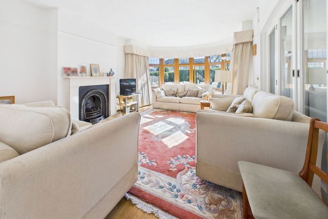 8, Windlesham Road, Shoreham-by-sea photo 2