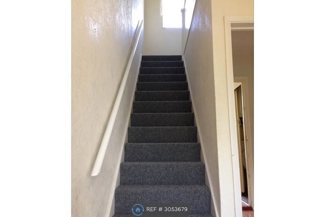 Fairford Close, Romford photo 3