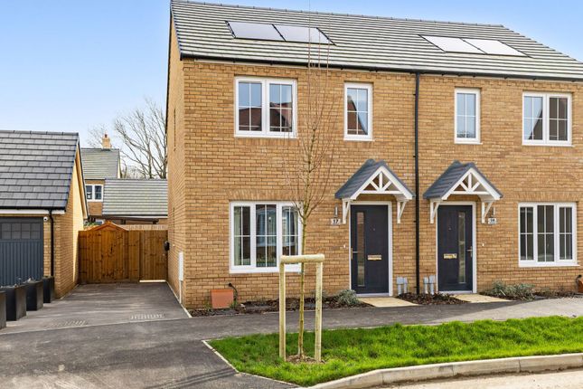 Bullens Green Lane, Colney Health photo 2
