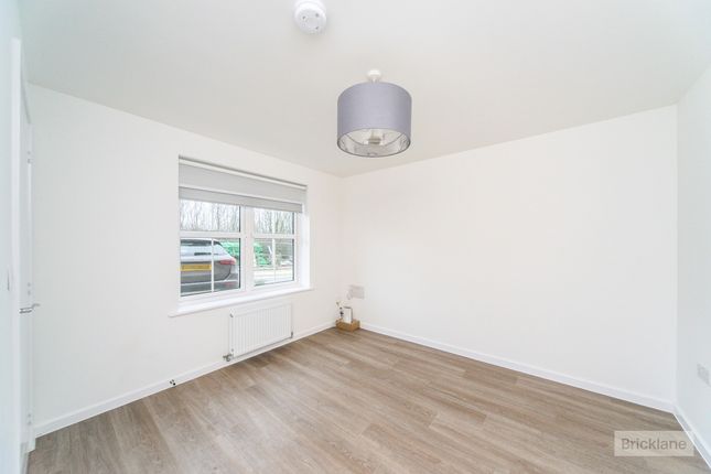 PEVENSEY photo 4