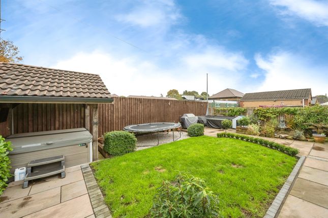 25, Kingsmede, Doncaster photo 2