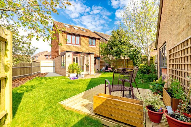 Detached house for sale in Pavy Close, Thatcham, Berkshire