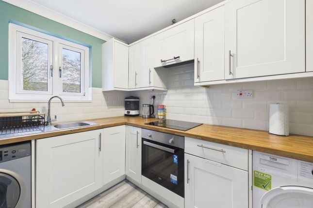 29, Jasmine Close, Calne photo 4