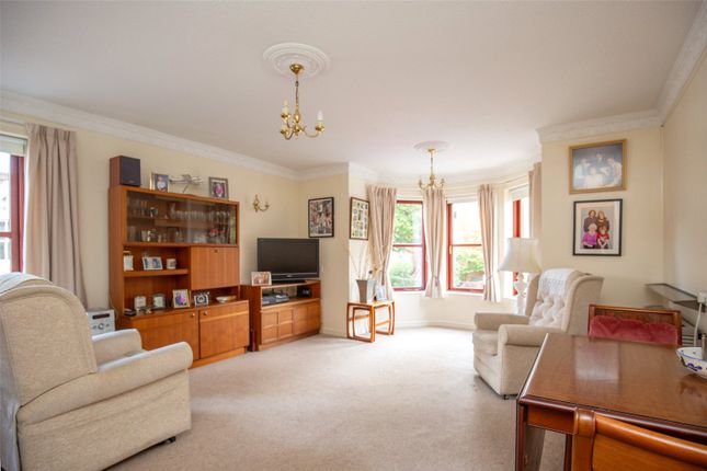 Flat 5, Whatley Court 27-29,, Whatley Road, Somerset photo 2