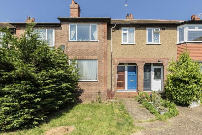 Maisonette to rent in Whitton Avenue West, Northolt