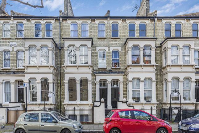 Thumbnail Flat for sale in Lakeside Road, London