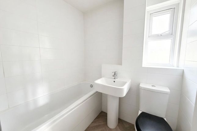 27 Spalt Close, Brentwood photo 4