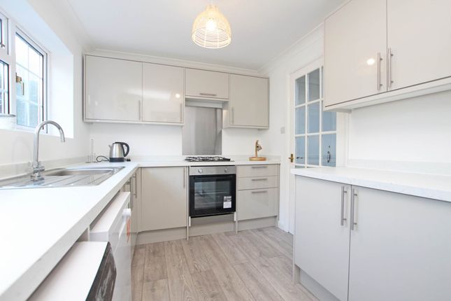 12, Long Acre Close, Eastbourne photo 2