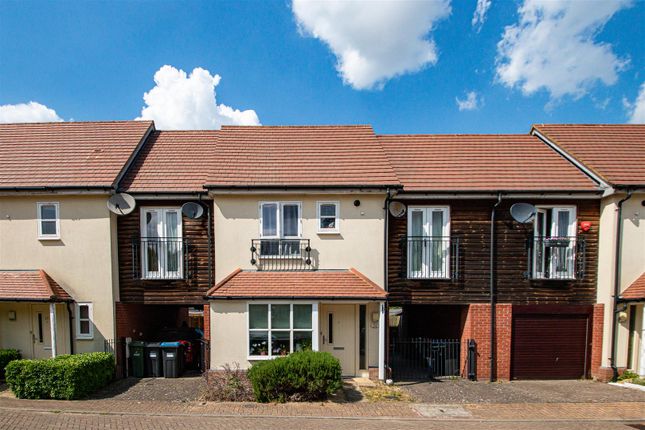 Thumbnail Property to rent in Tyhurst, Middleton, Milton Keynes