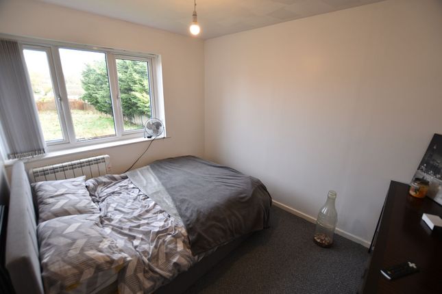 2f Edmund Road, Brandon photo 4