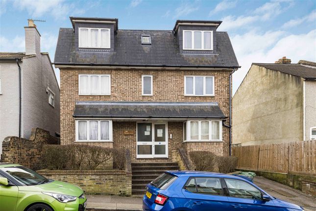 Thumbnail Flat for sale in Fulwich Road, Dartford