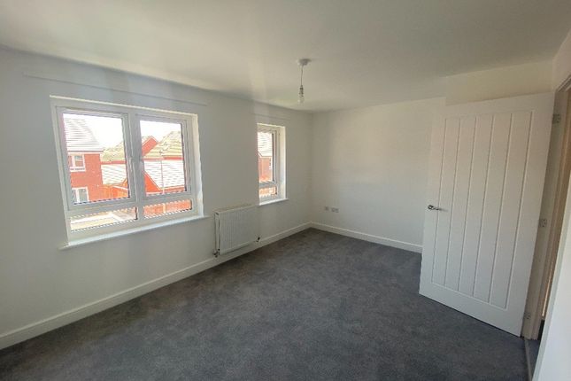 9, Chaulden Meadows, Hemel Hempstead photo 3