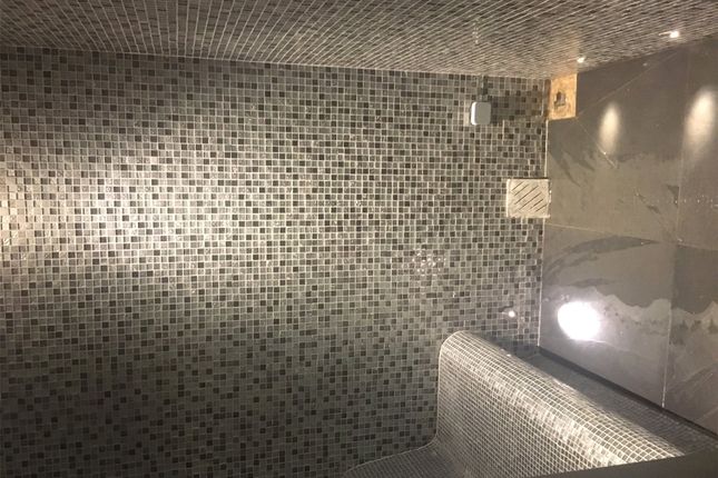 Steam Room.Jpg