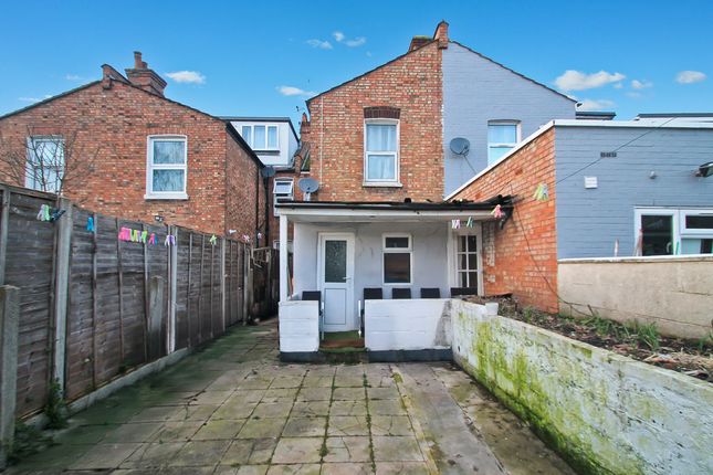 31, Wellington Road, Harrow photo 3