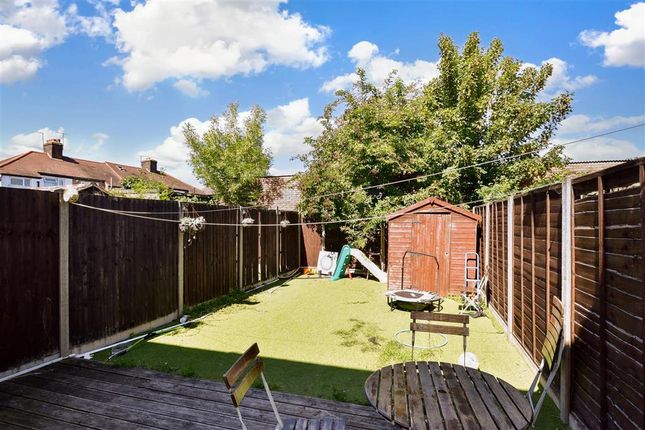 Thumbnail Terraced house for sale in Lavender Close, London