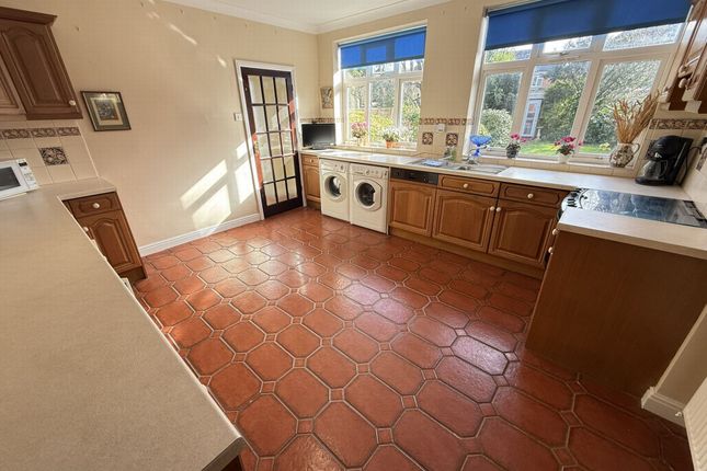 53, Thurnview Road, Leicester photo 3