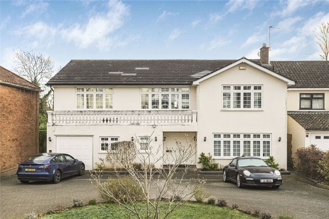 Detached house for sale in Broadgates Avenue, Hadley Wood