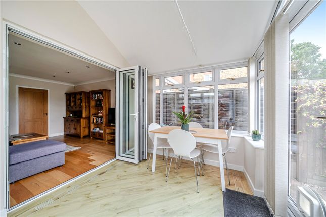 6, Vicarage Court, Beckenham photo 4