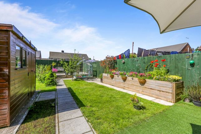4 Heol Mynydd, Pontypridd photo 3