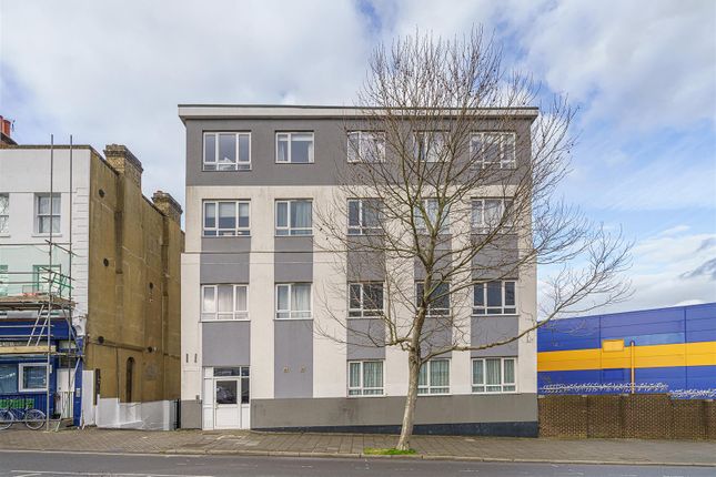 2-bed flat on Flat 2, 5 Anerley Station Road, London, £260,000