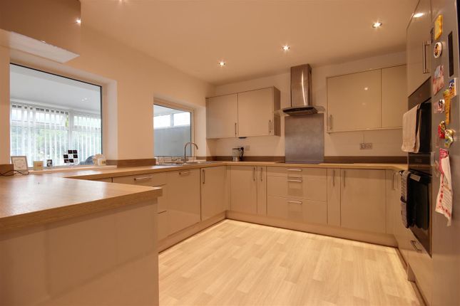 23, Seaside Road, Hull photo 5