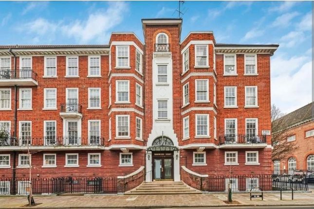 Thumbnail Flat for sale in Flat, Sherwood Court, Seymour Place, London