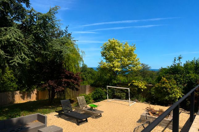 22, East Cliff Road, Devon photo 3