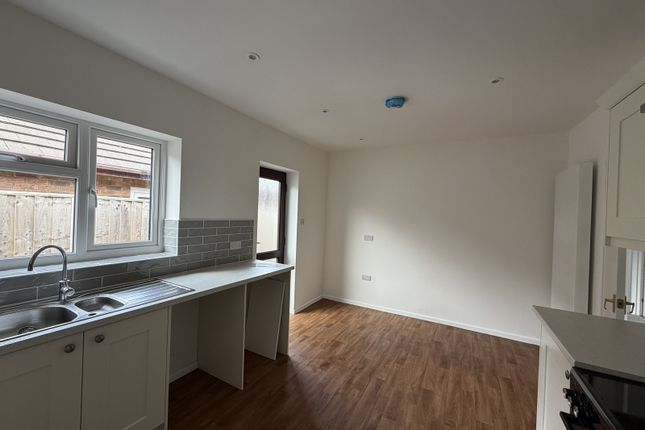 Gorwel, 24A Carmarthen Road, Llandeilo photo 5