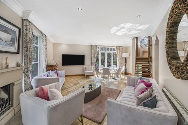 Alan House Alan Drive, Altrincham photo 3