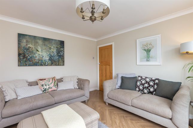 22, Lentworth Drive, Lancaster photo 3