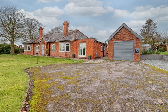 3-bed other on 16, Manor Road, Scunthorpe, £245,000