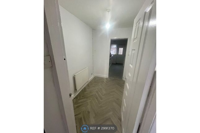 Glovers Lane, Bootle photo 4