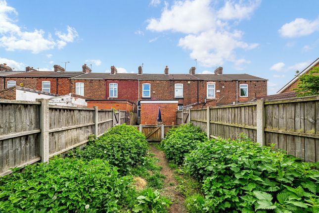 36 Hale Road, Widnes photo 4