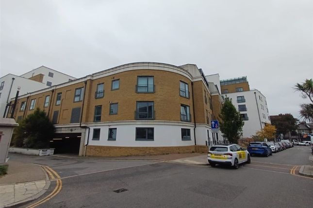 Uxbridge Road, LONDON photo 3