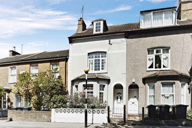 Thumbnail Semi-detached house for sale in Southbridge Road, South Croydon