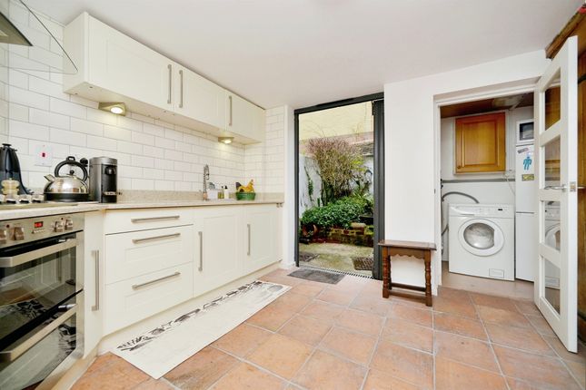 Terraced house for sale in George Street, Brighton