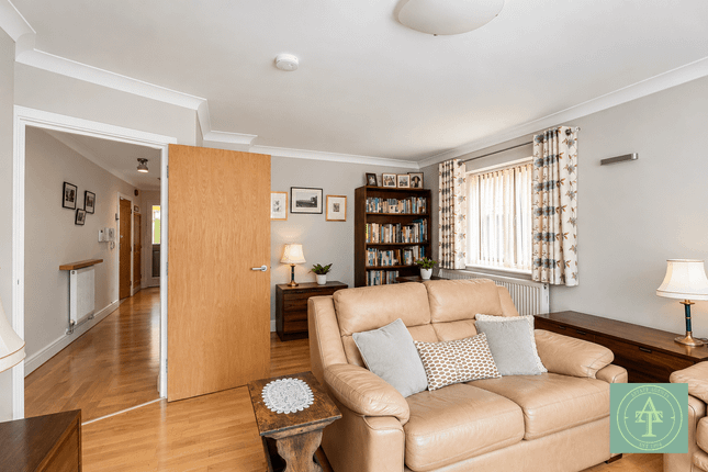 1 Camelia Court, 27, Old Farm Avenue, LONDON photo 3
