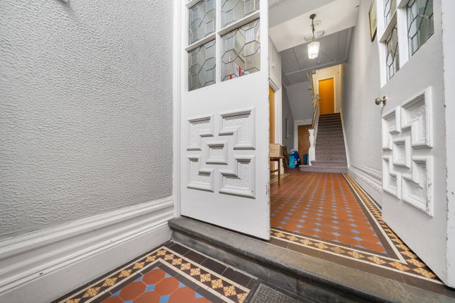 Flat 6, 5, Clifton Hill, Bristol photo 3
