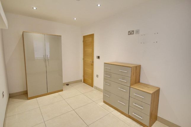 Apartment 10, Broadway House, Hornsea photo 3