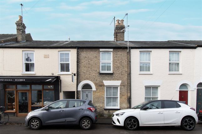 Thumbnail Terraced house for sale in Derby Street, Cambridge