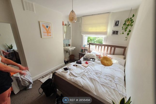 Elliot Row, London photo 4