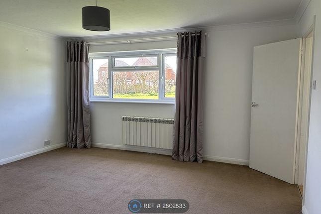 Senlac Way, St Leonards-On-Sea photo 4