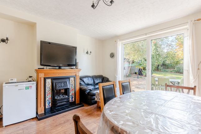 30 Badenham Grove, Bristol photo 4