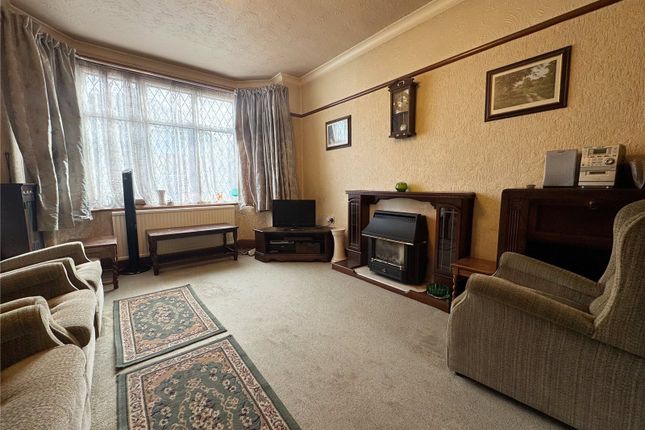 1, Abbey Grove, Cheshire photo 2