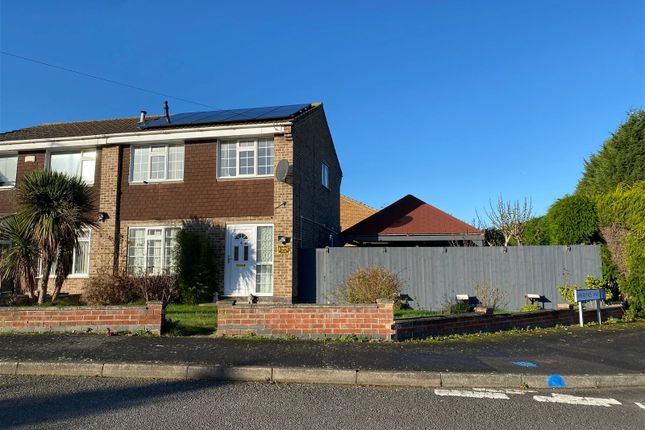 Thumbnail Semi-detached house for sale in Braddon Road, Loughborough
