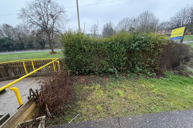 361 Beaumont Leys Lane, Leicester photo 3