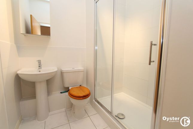 13 Amber House Honeypot Lane, Stanmore photo 4