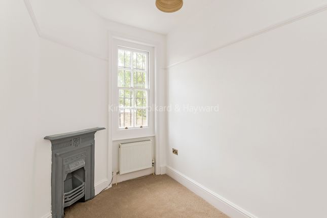 Flat to rent in Bell Street, London